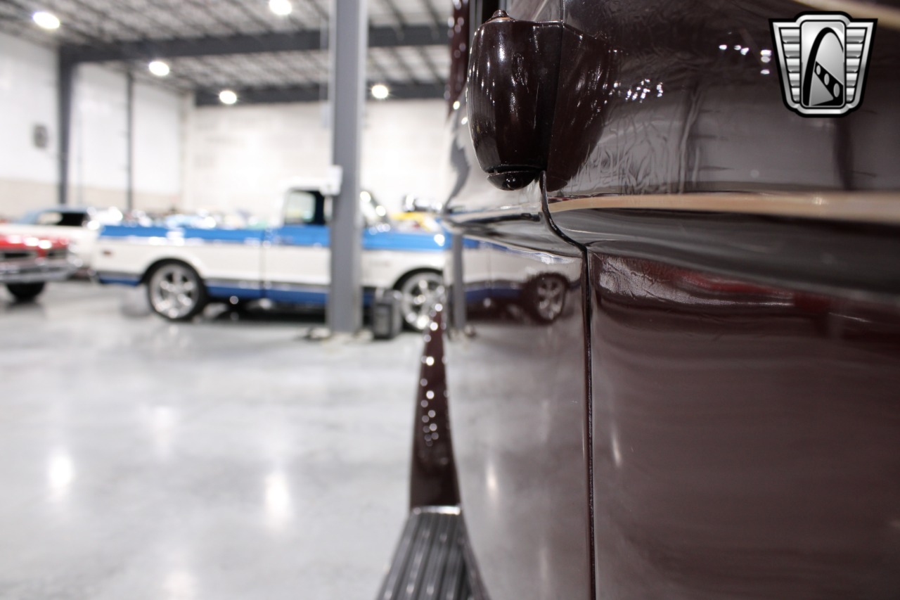 1935 Pierce-Arrow 845 84