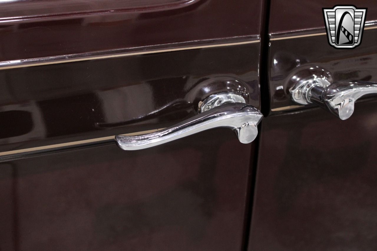 1935 Pierce-Arrow 845 61