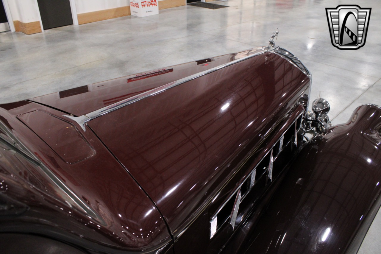 1935 Pierce-Arrow 845 88