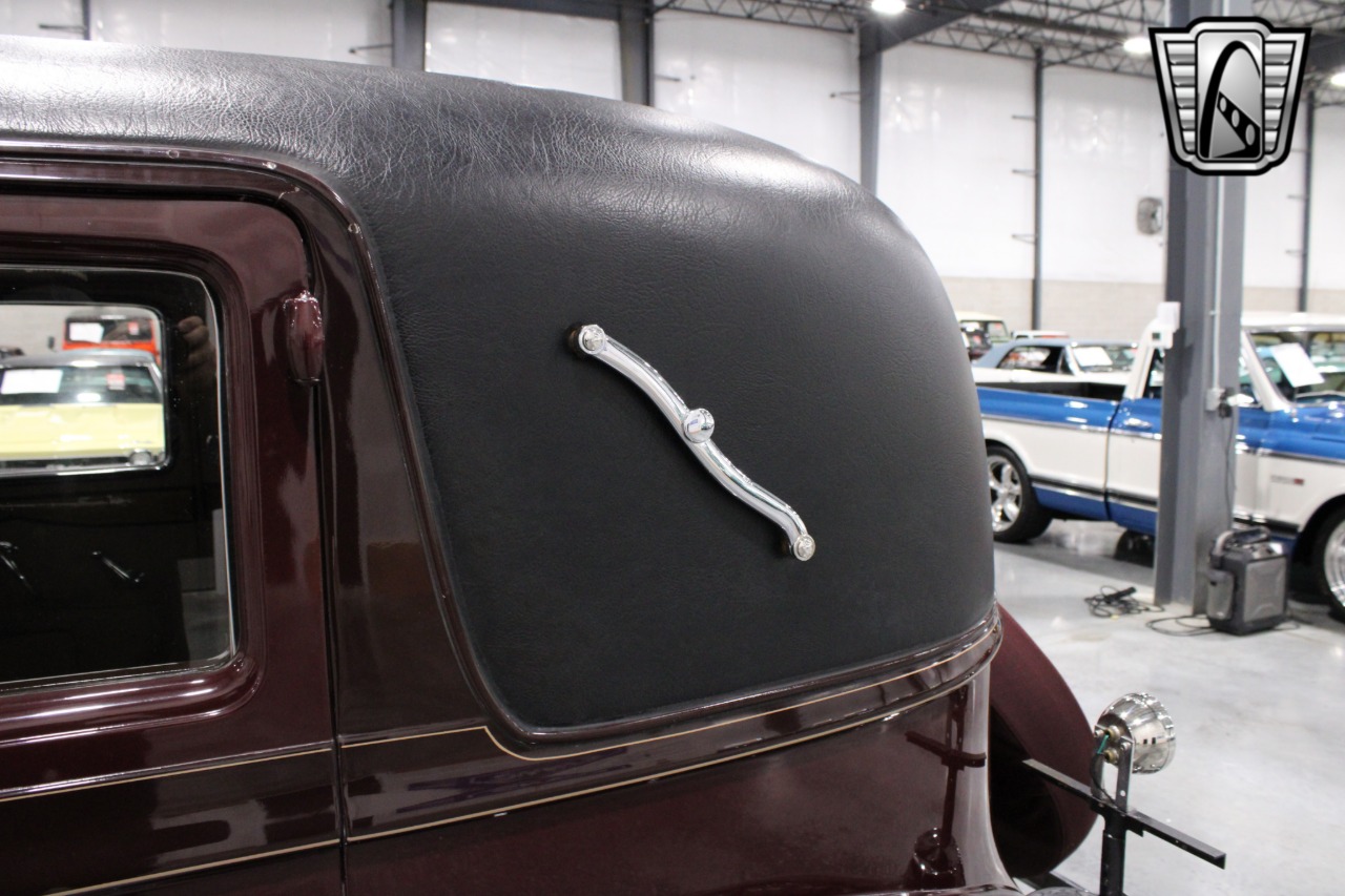 1935 Pierce-Arrow 845 65