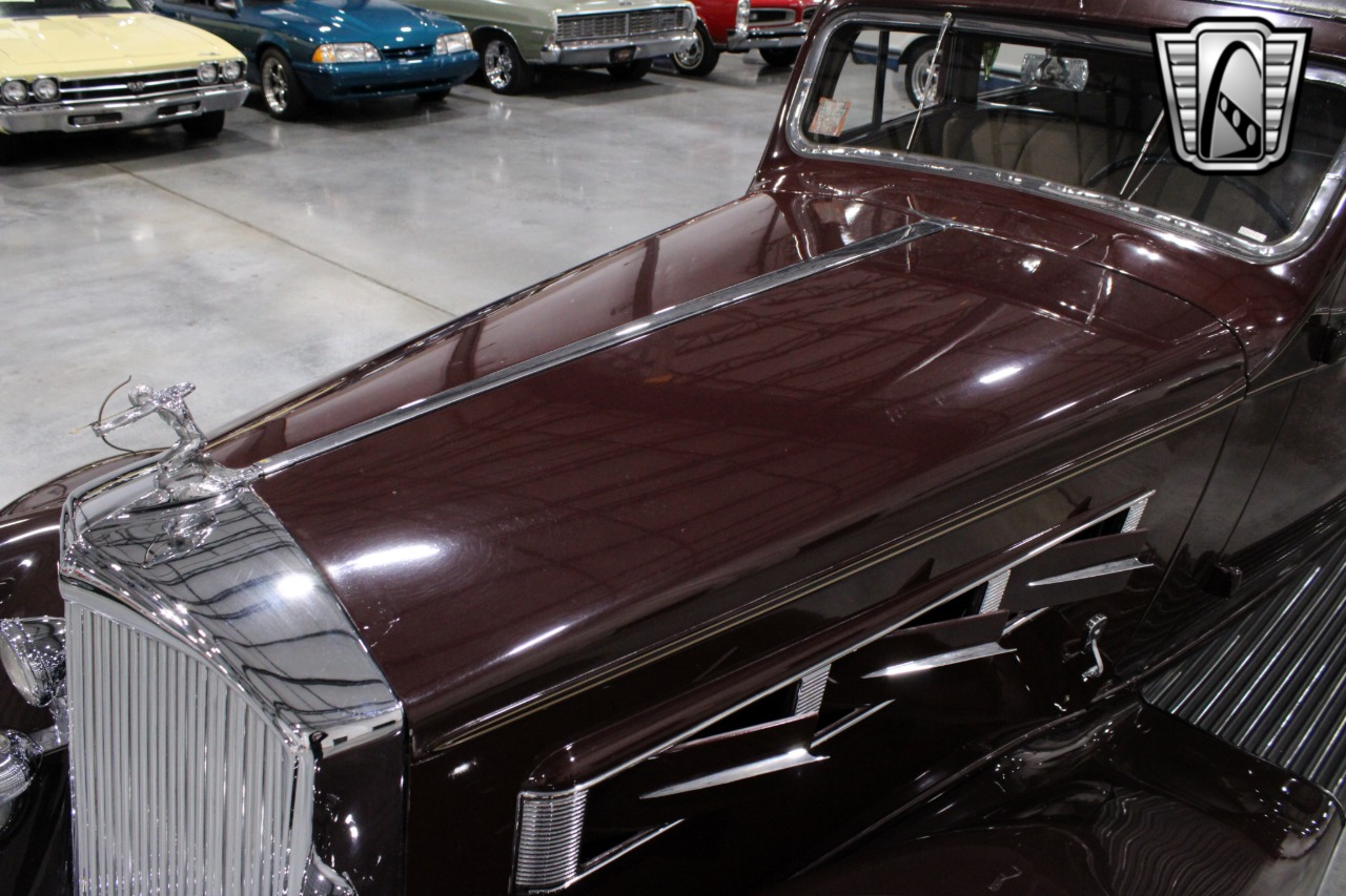 1935 Pierce-Arrow 845 41