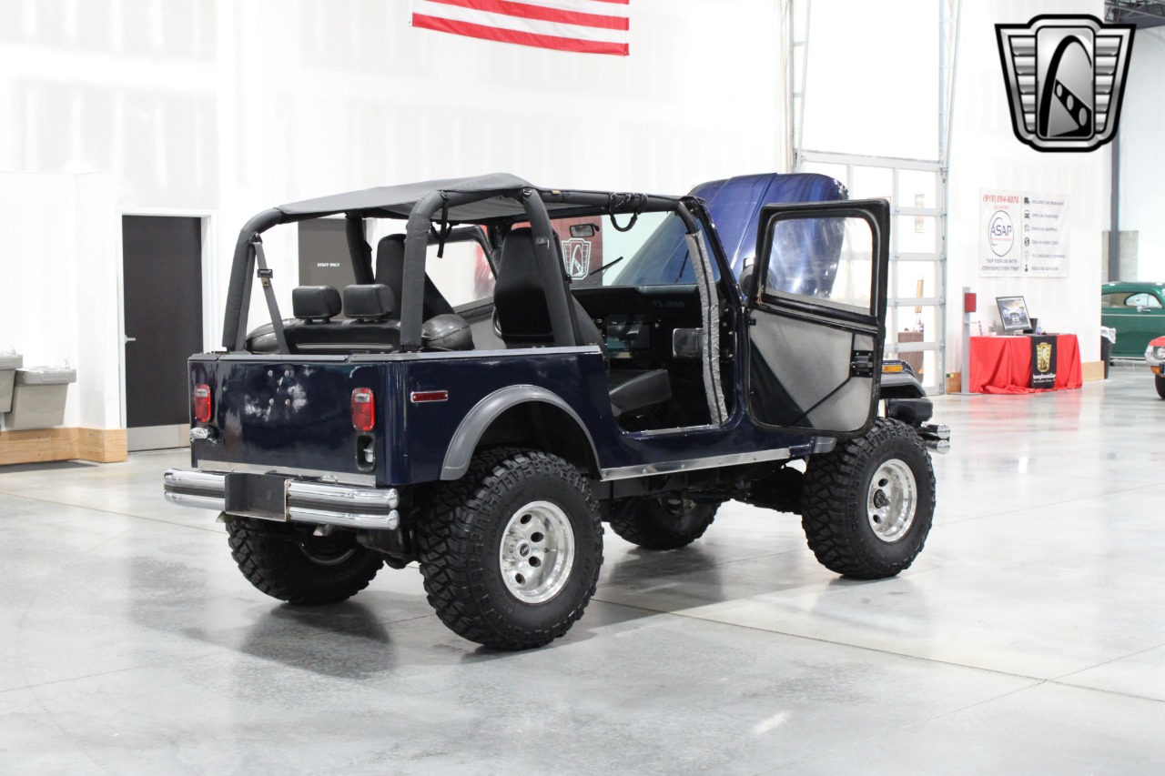 1976 Jeep CJ7 19