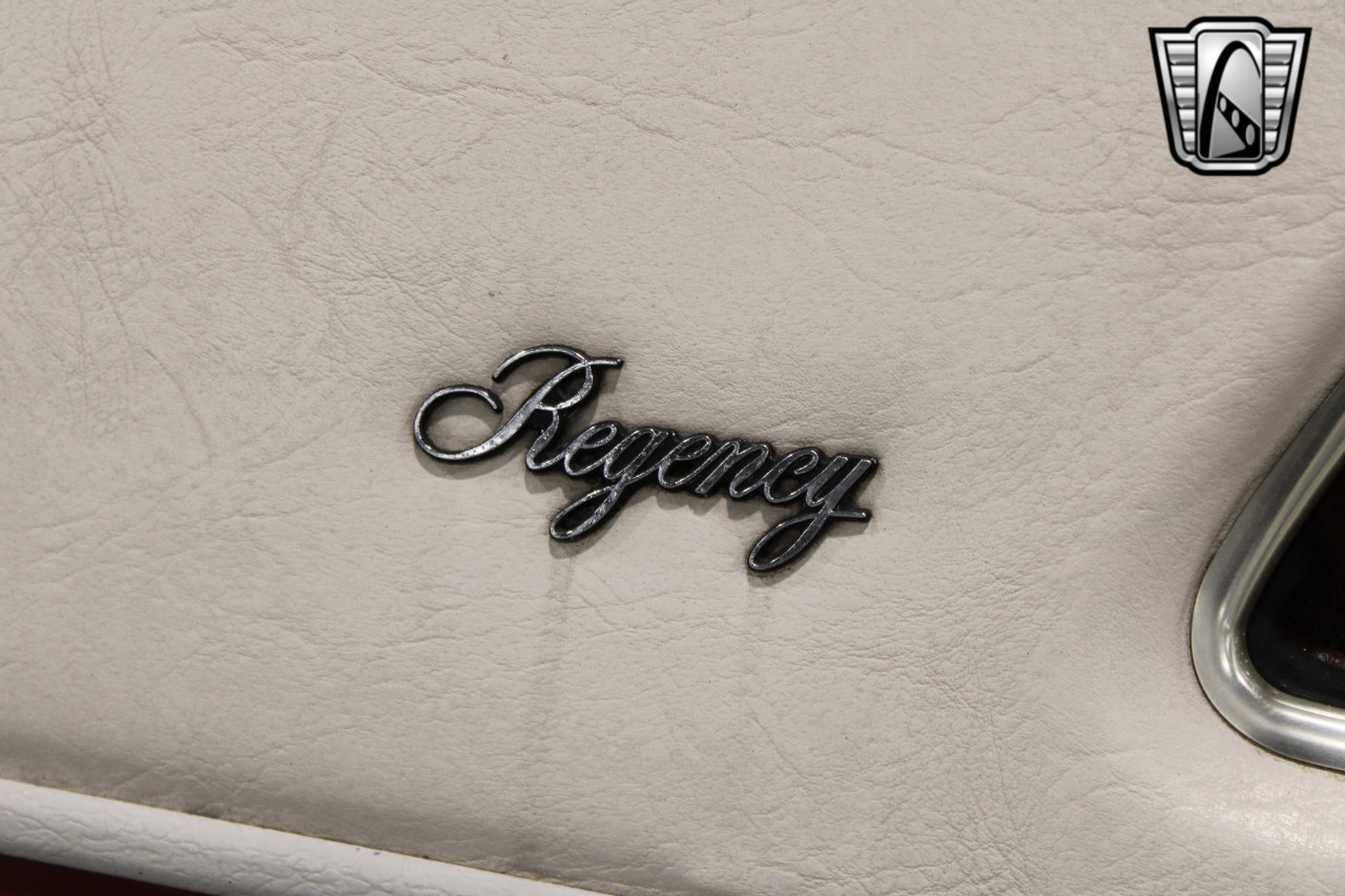 1979 Oldsmobile 98 Regency 77