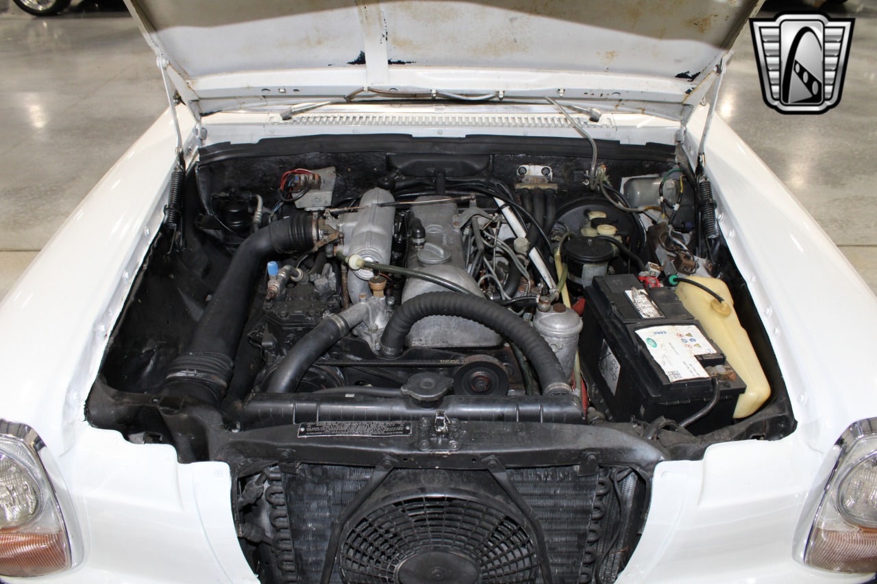 1974 Mercedes-Benz 115 9