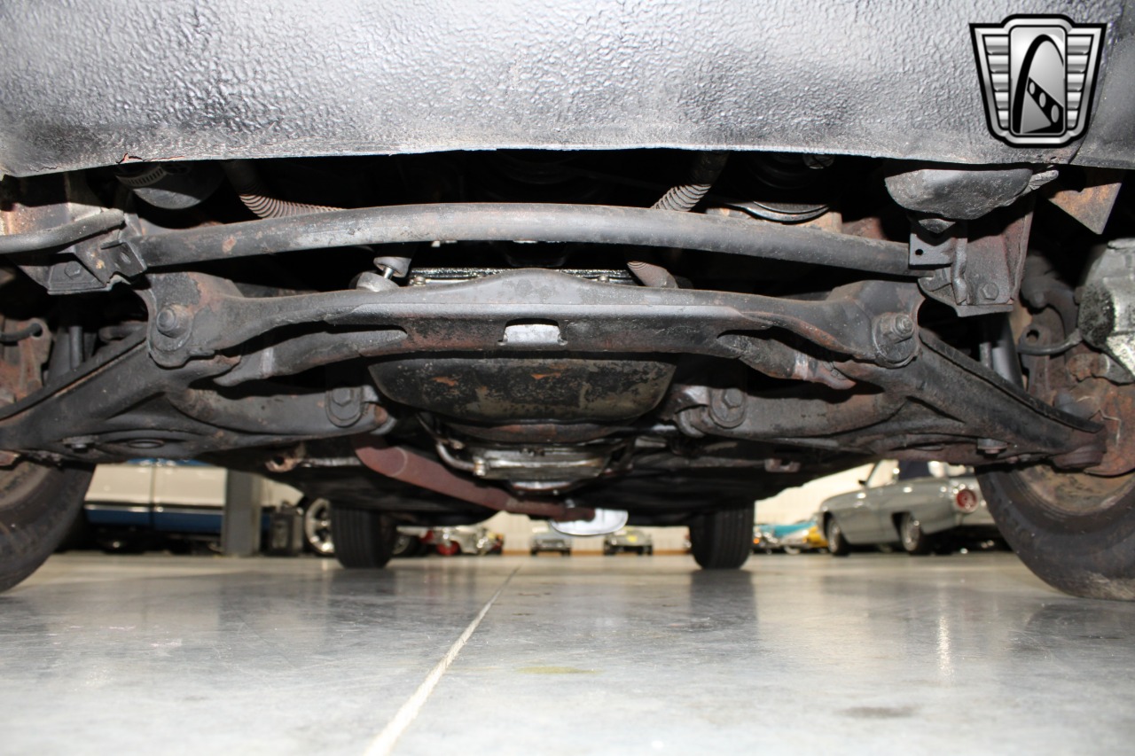 1974 Mercedes-Benz 115 27