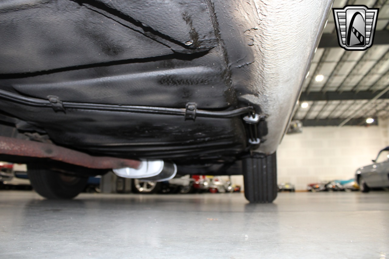 1974 Mercedes-Benz 115 10