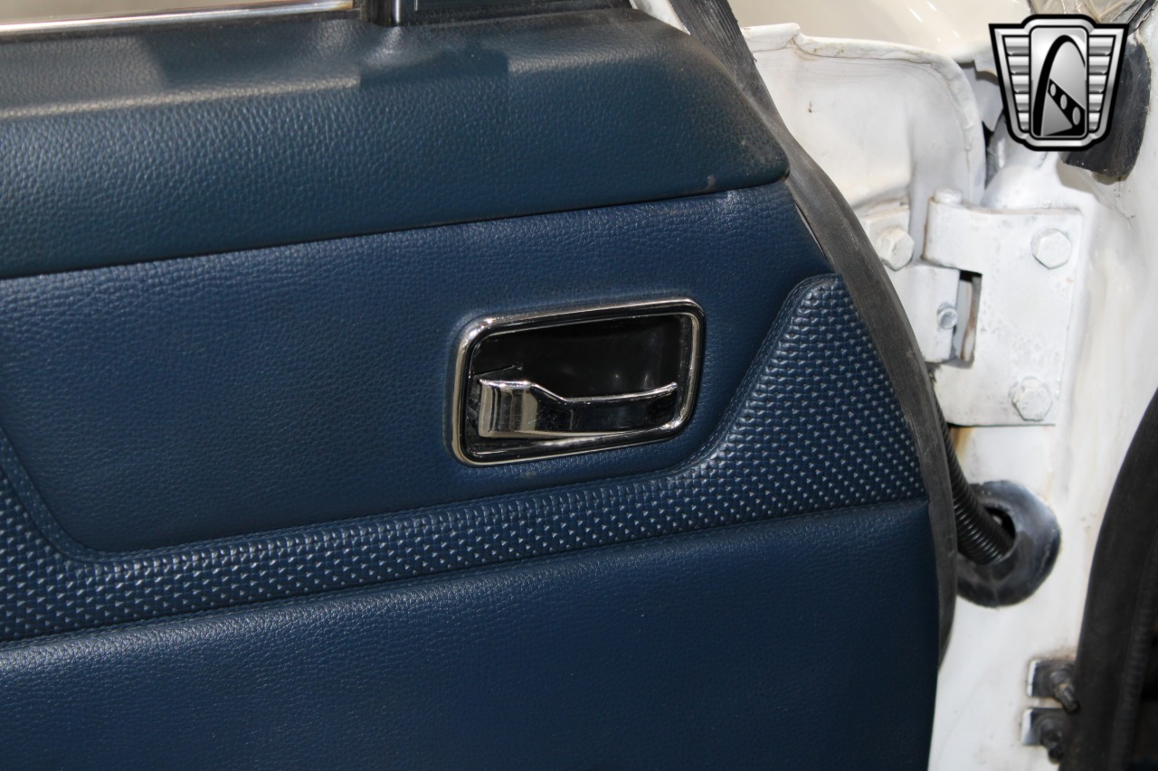 1974 Mercedes-Benz 115 96