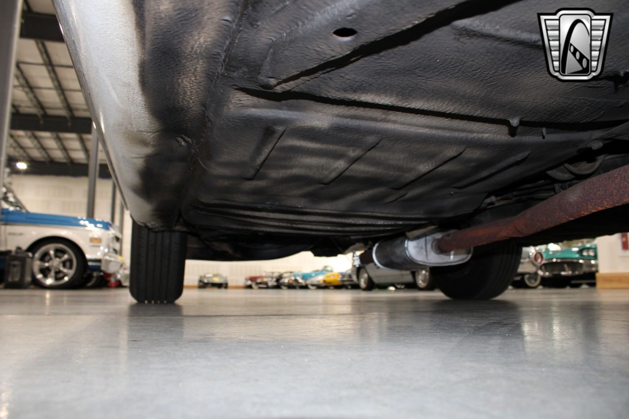 1974 Mercedes-Benz 115 11