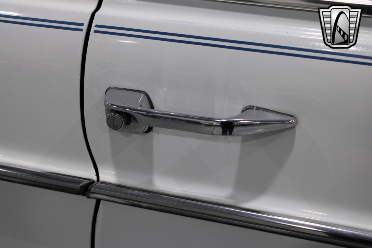 1974 Mercedes-Benz 115 79