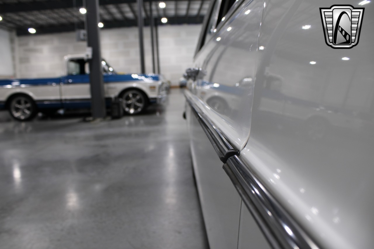 1974 Mercedes-Benz 115 80