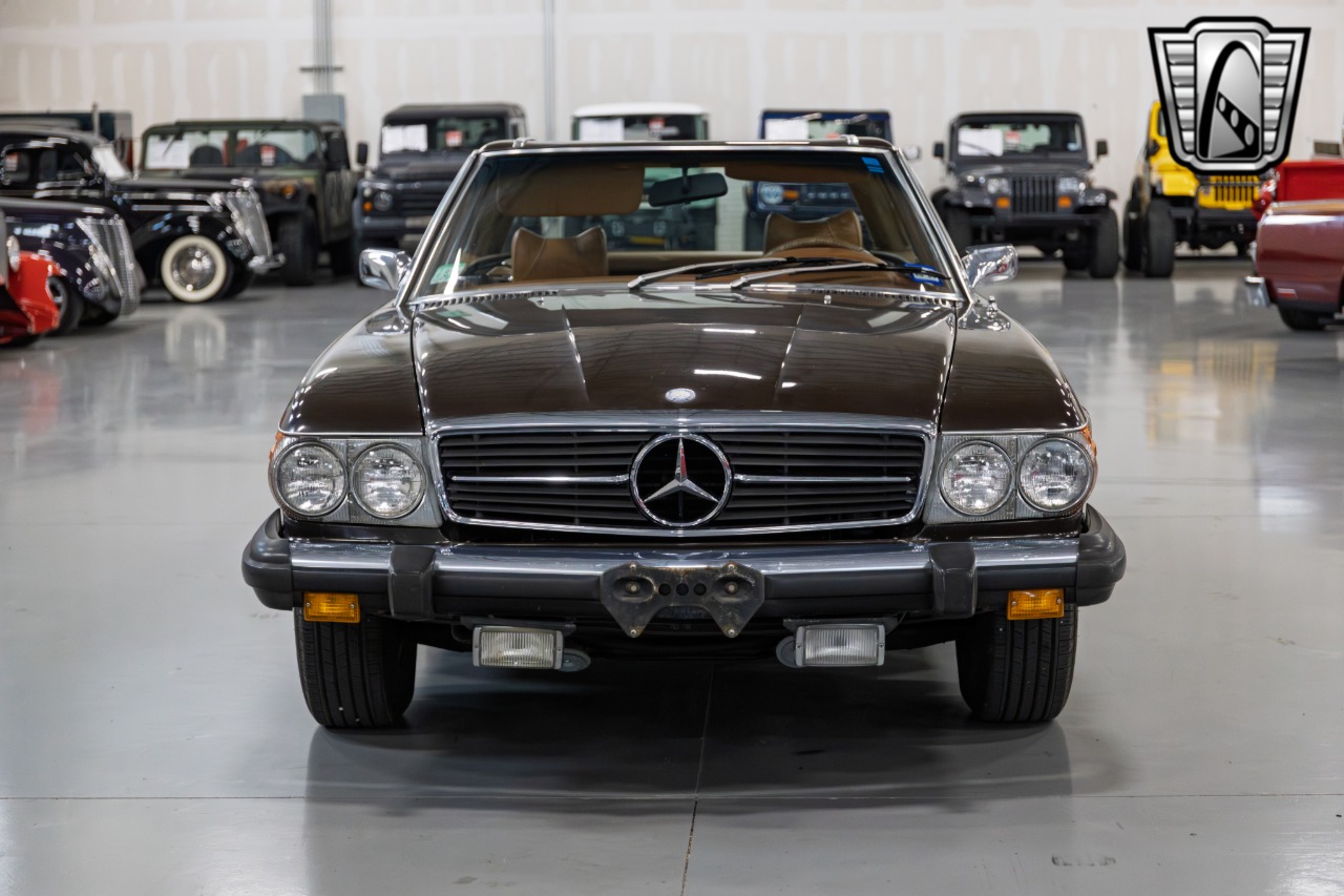 1974 Mercedes-Benz 450 SL 2