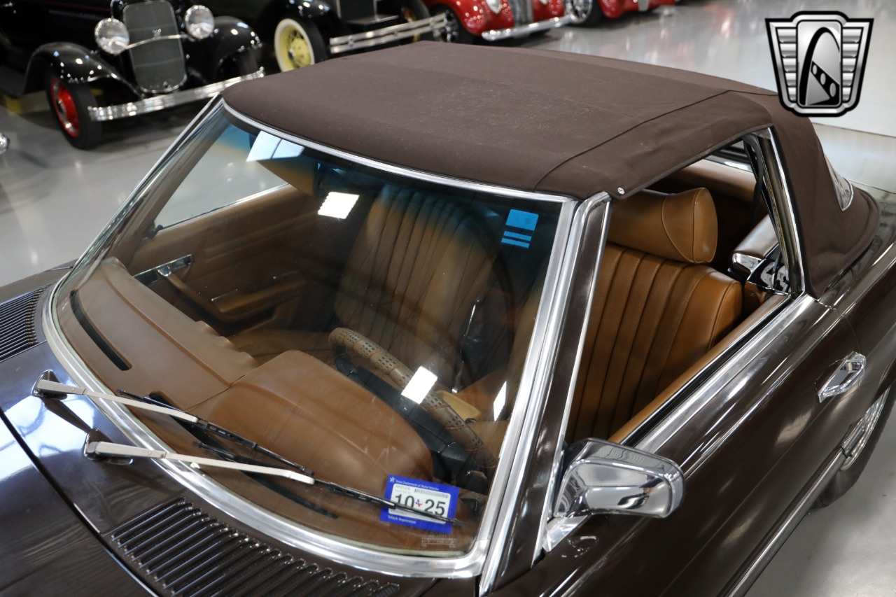 1974 Mercedes-Benz 450 SL 23