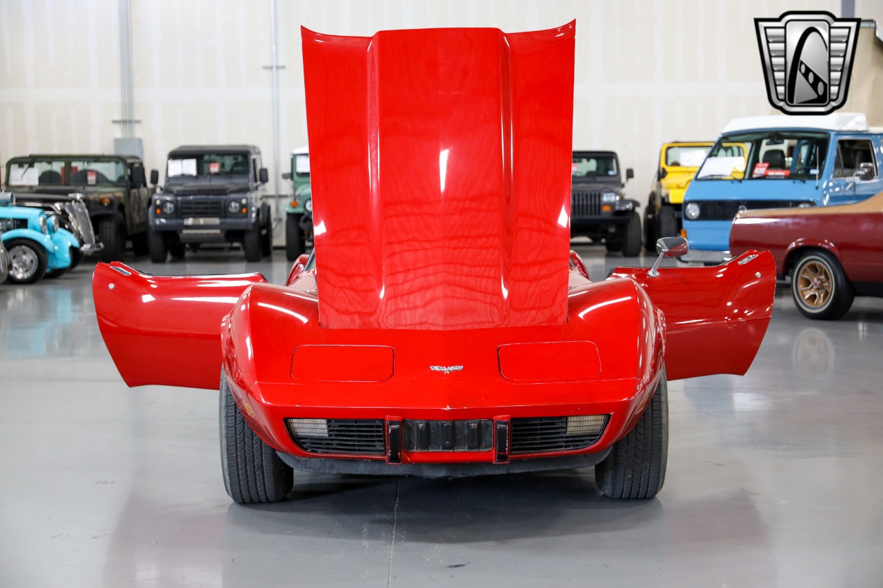 1977 Chevrolet Corvette 74