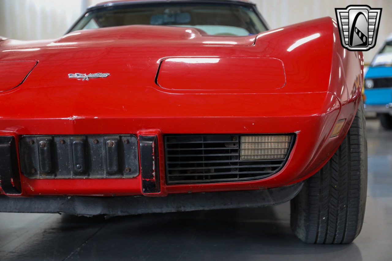 1977 Chevrolet Corvette 37