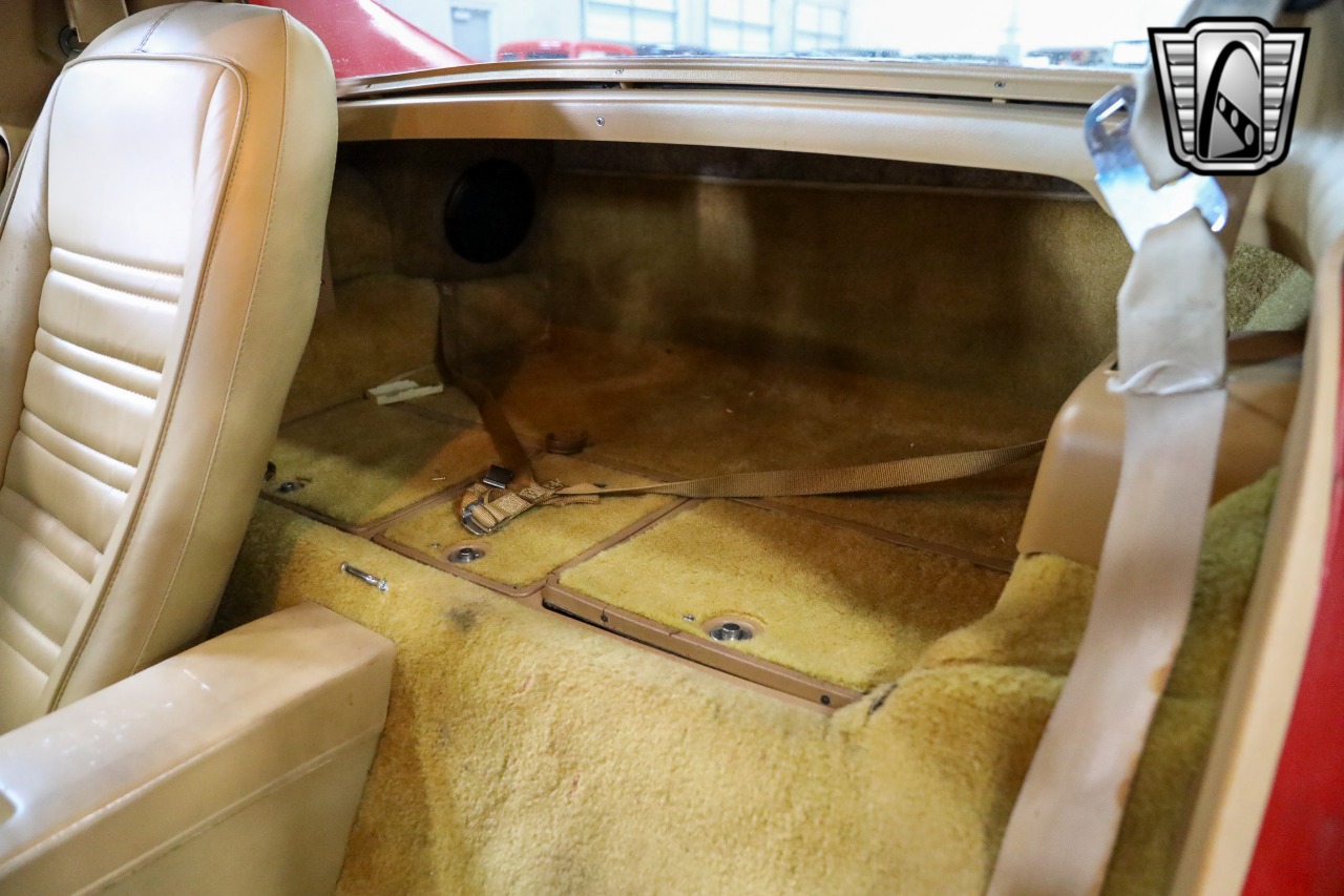 1977 Chevrolet Corvette 22