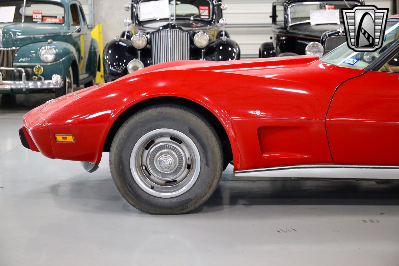 1977 Chevrolet Corvette 41