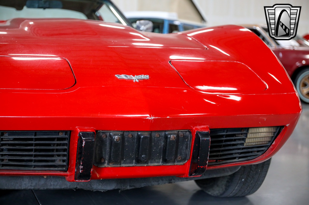 1977 Chevrolet Corvette 8