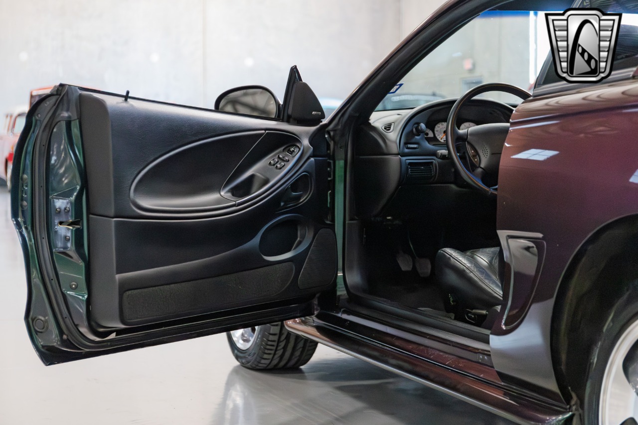 1996 Ford Mustang SVT Cobra 99