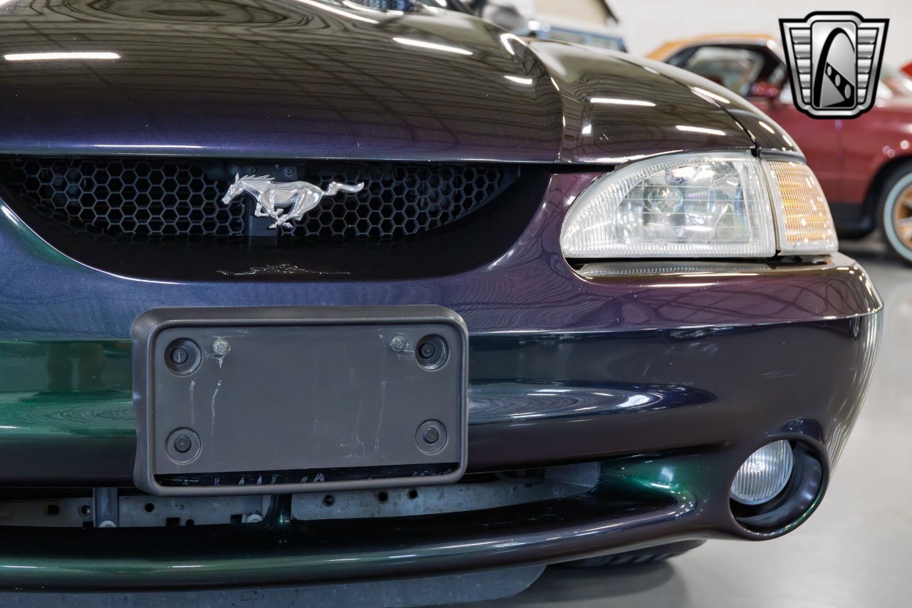 1996 Ford Mustang SVT Cobra 8