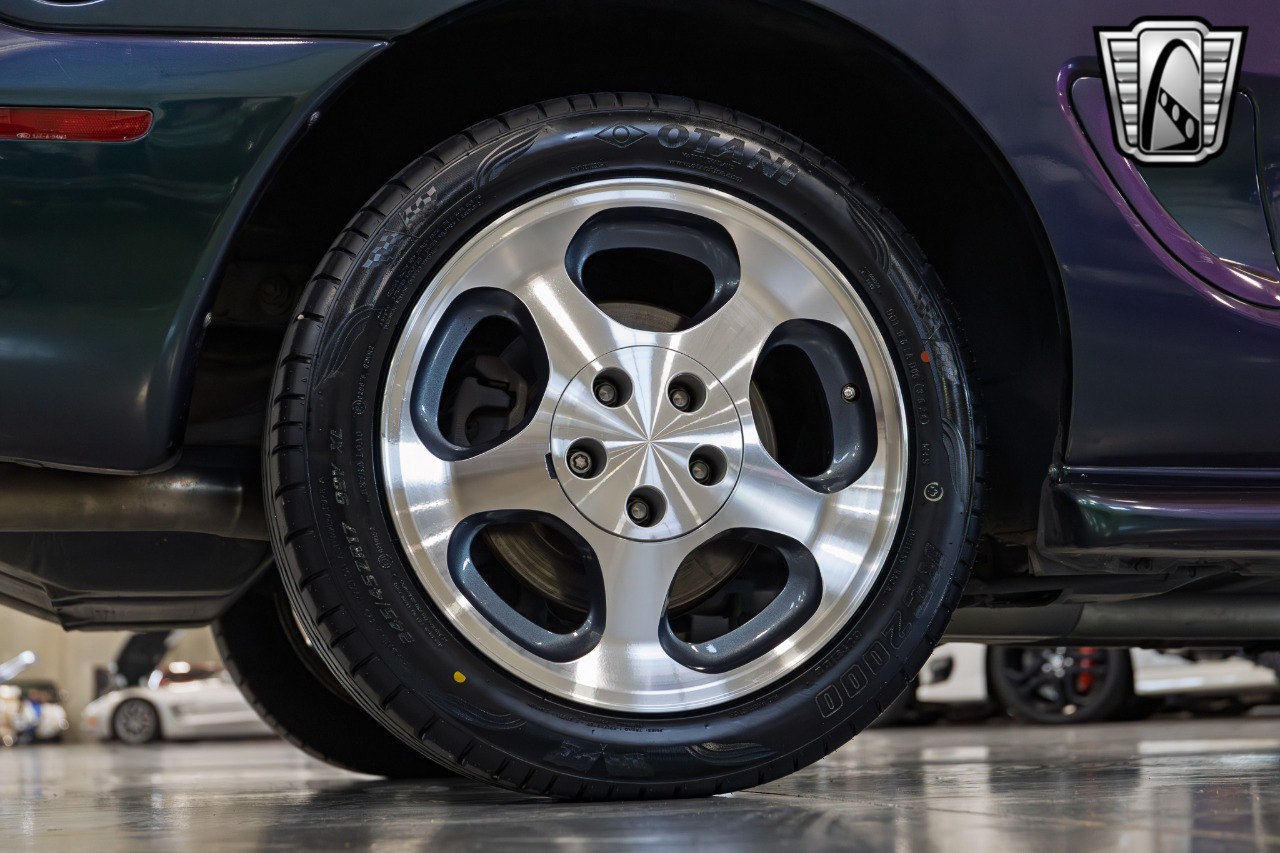 1996 Ford Mustang SVT Cobra 75