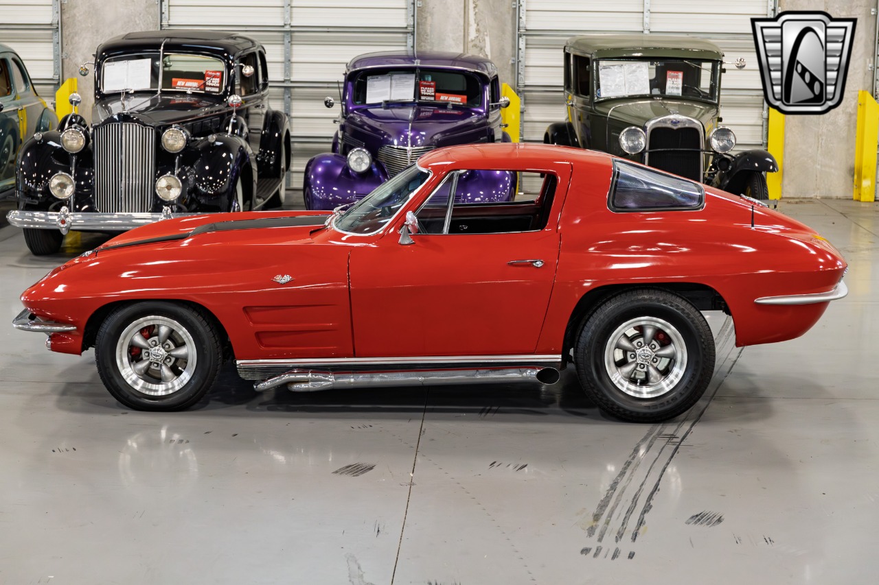 1963 Chevrolet Corvette Replica 38