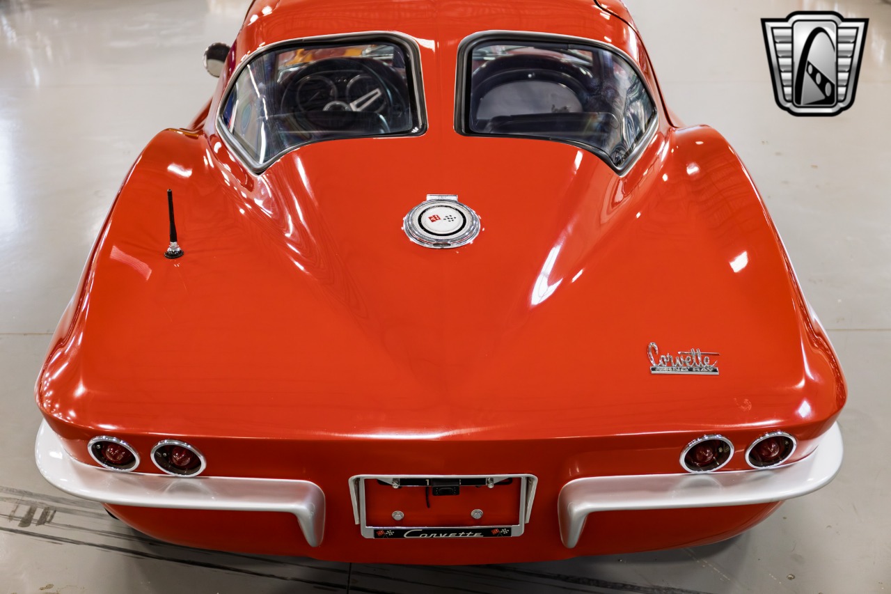 1963 Chevrolet Corvette Replica 6