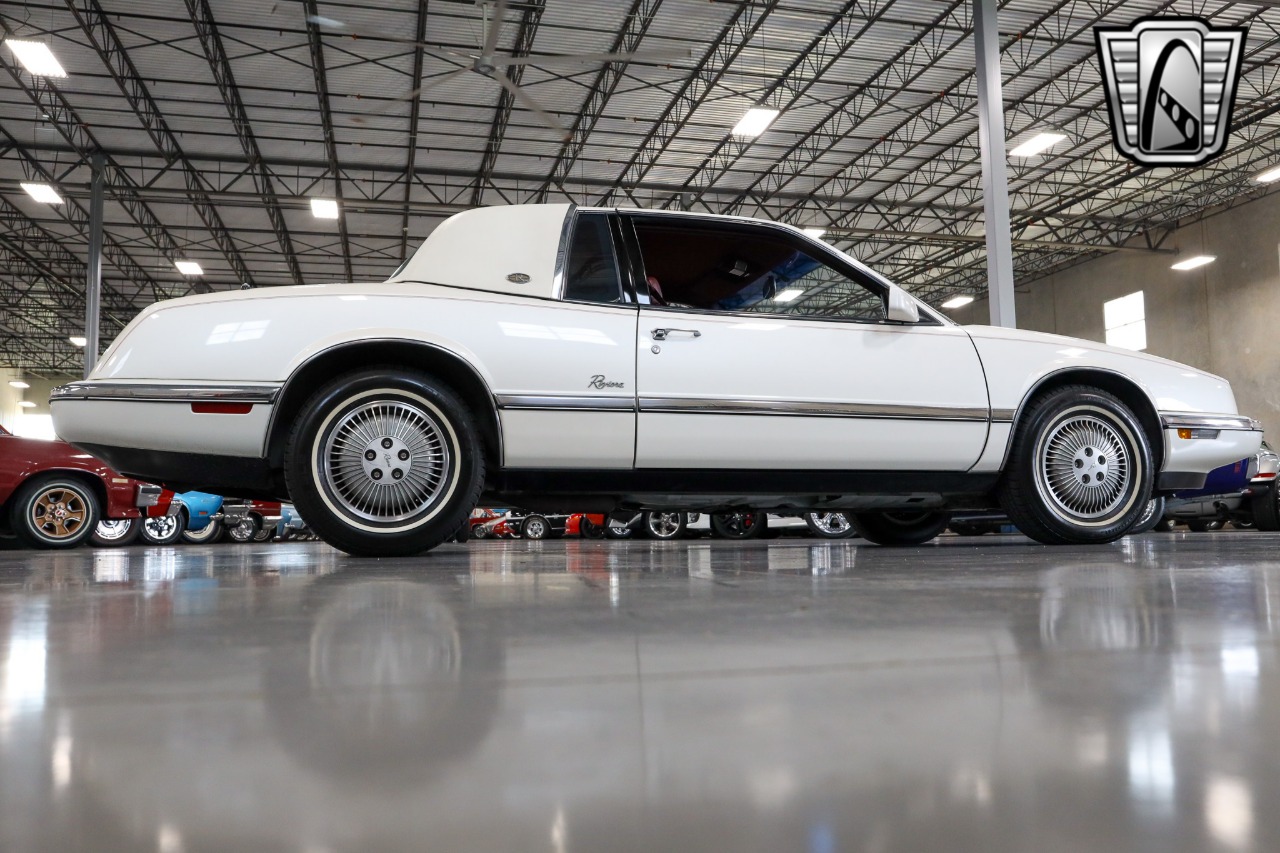 1991 Buick Riviera 55