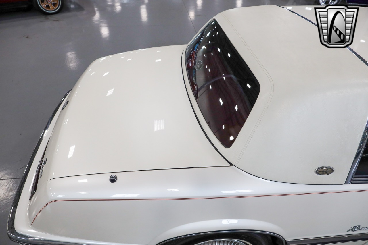 1991 Buick Riviera 56