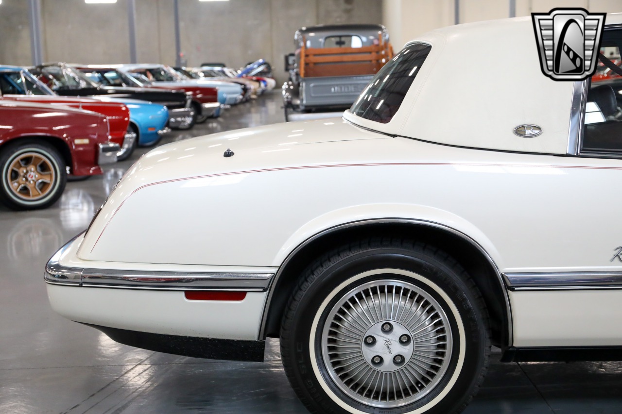 1991 Buick Riviera 57