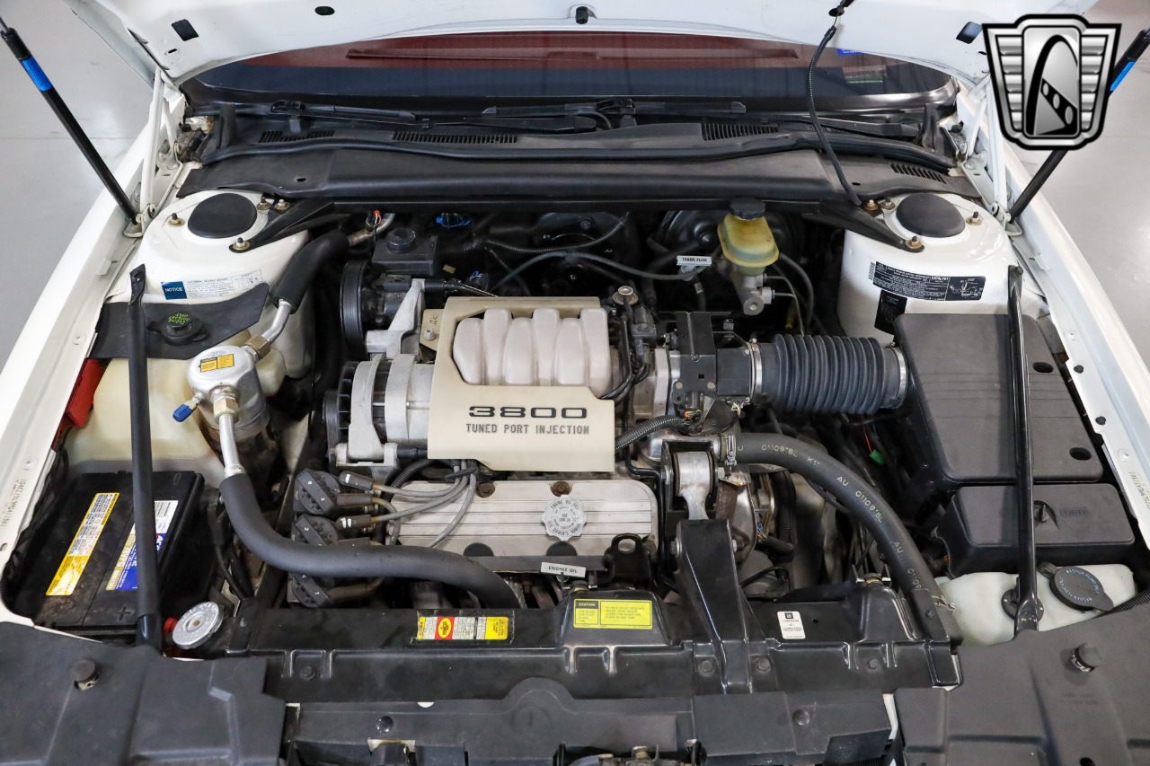 1991 Buick Riviera 12