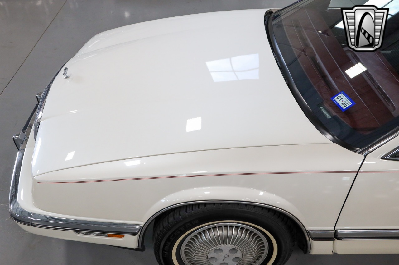 1991 Buick Riviera 40