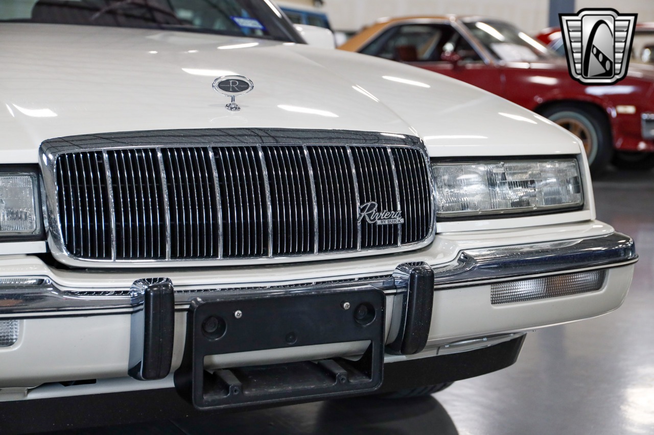 1991 Buick Riviera 64