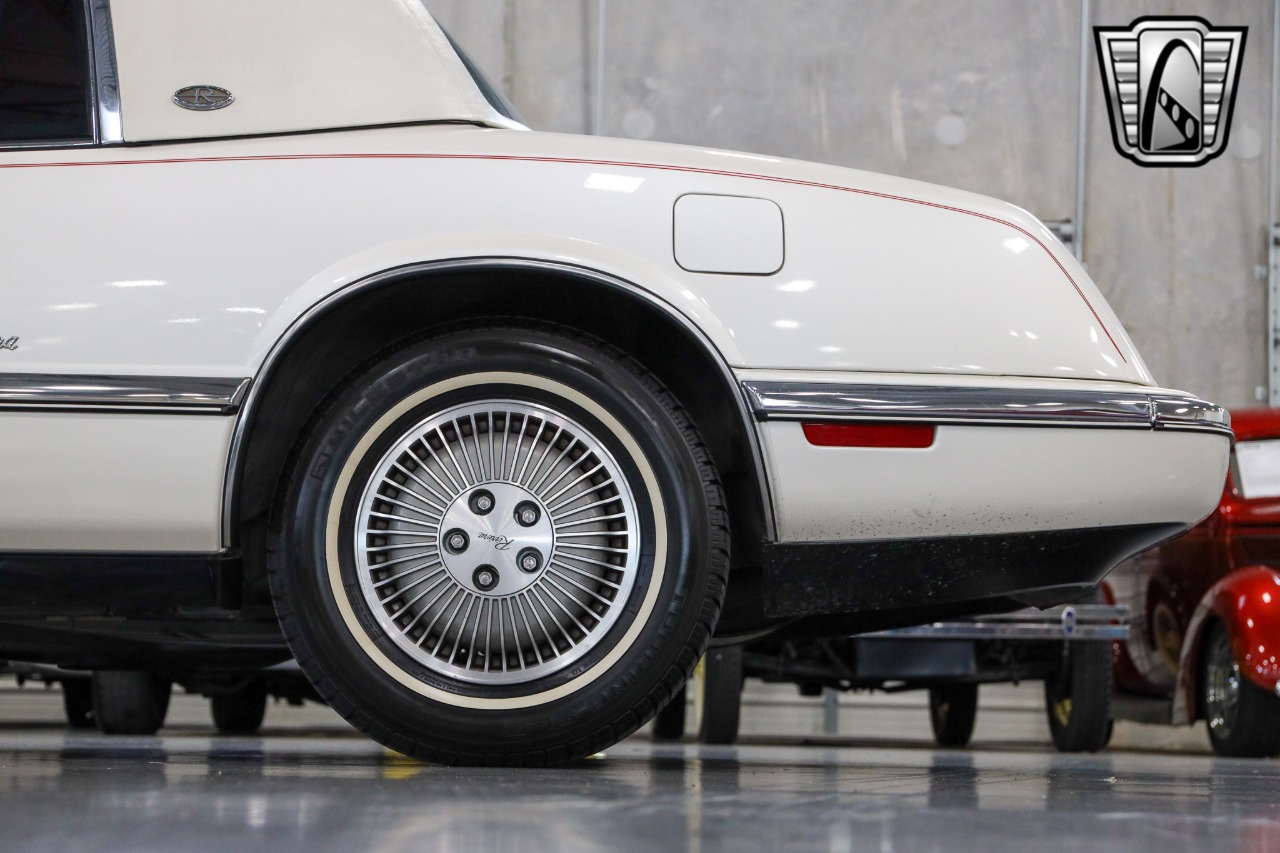 1991 Buick Riviera 47