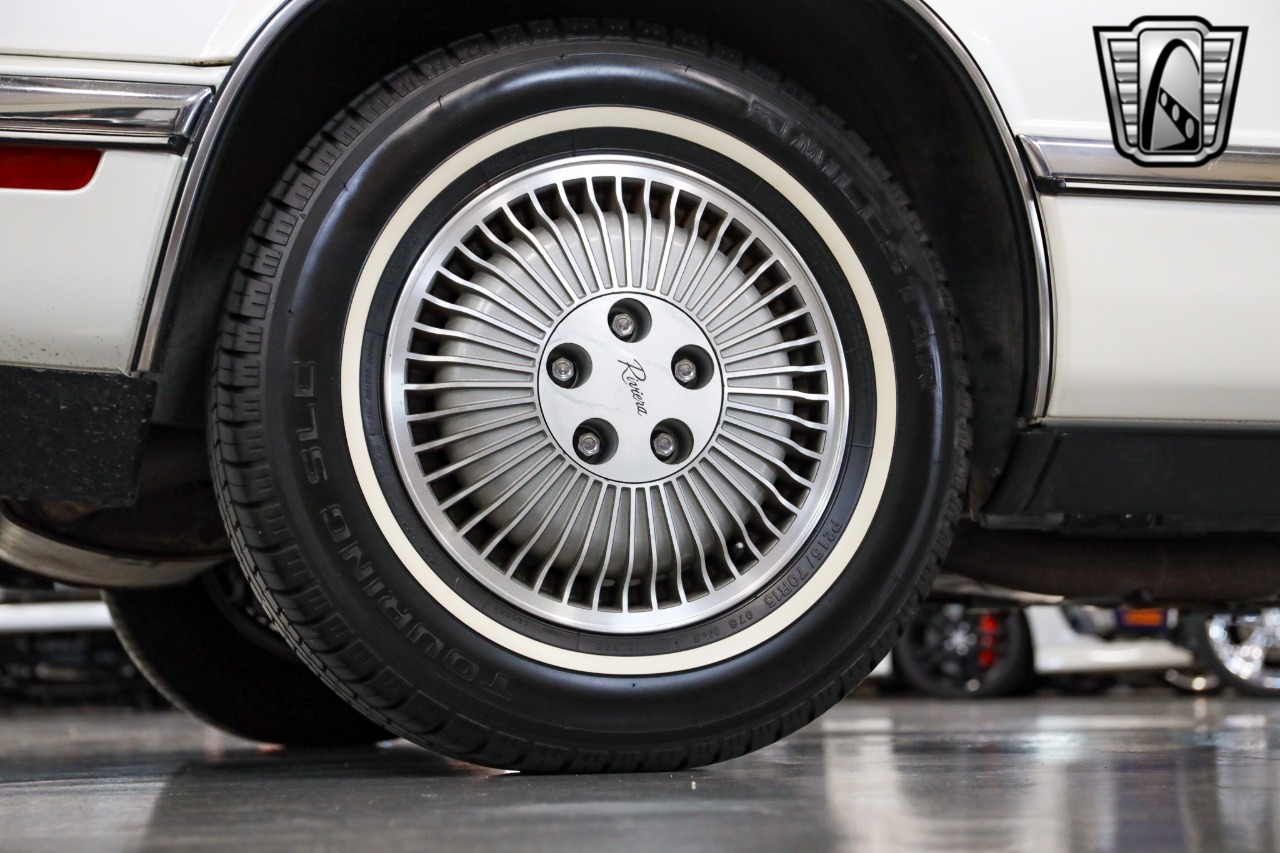 1991 Buick Riviera 69