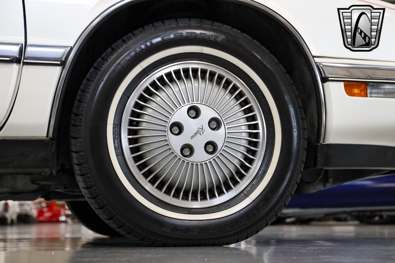 1991 Buick Riviera 70