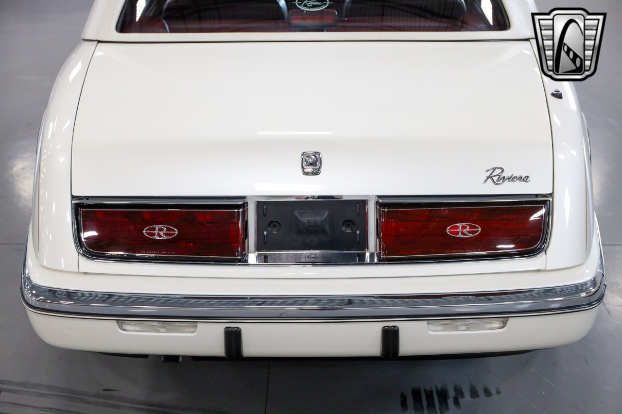 1991 Buick Riviera 51