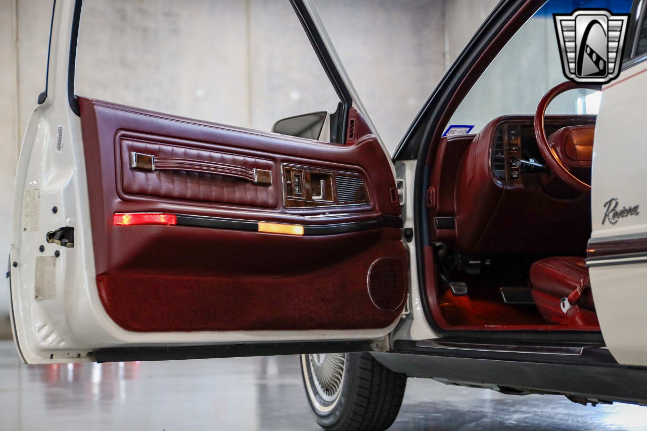 1991 Buick Riviera 95