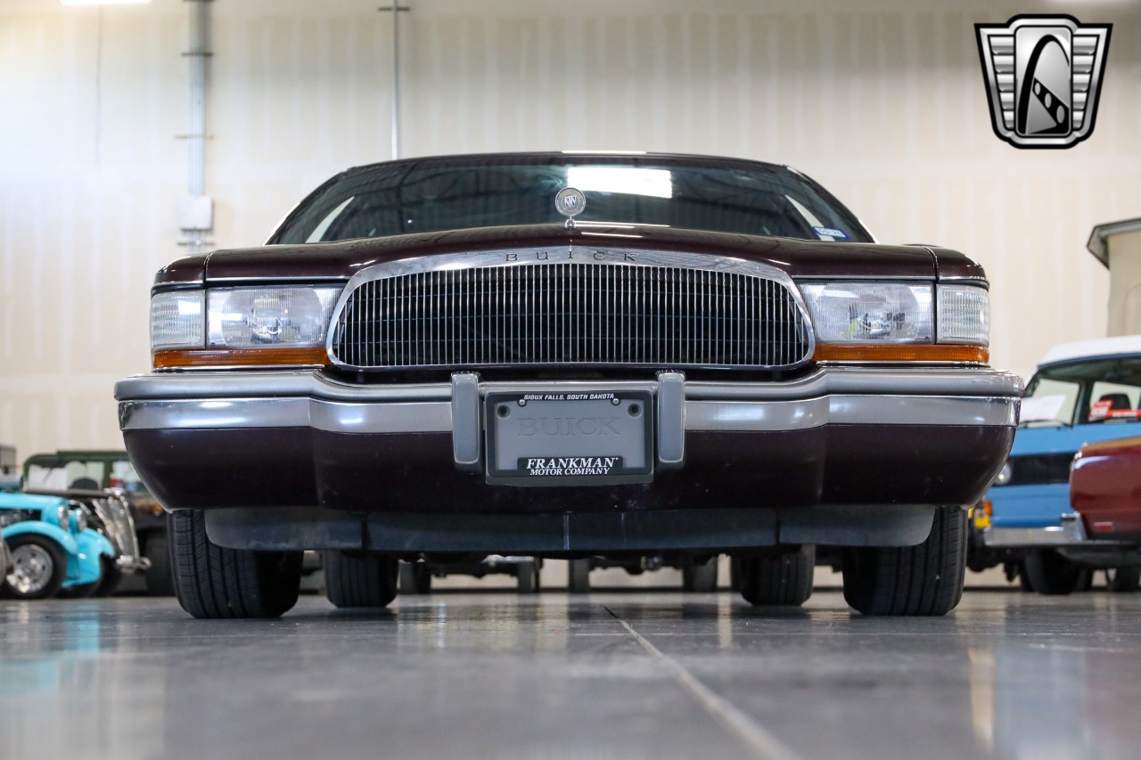 1996 Buick Roadmaster 33