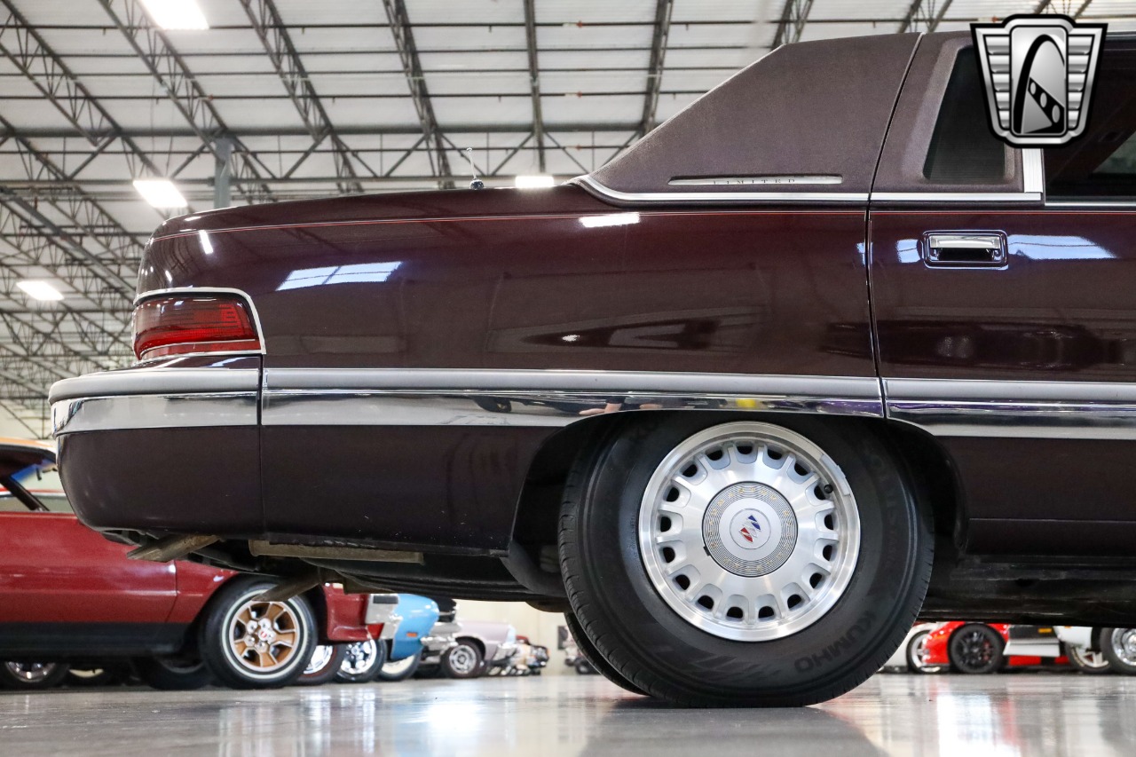 1996 Buick Roadmaster 8