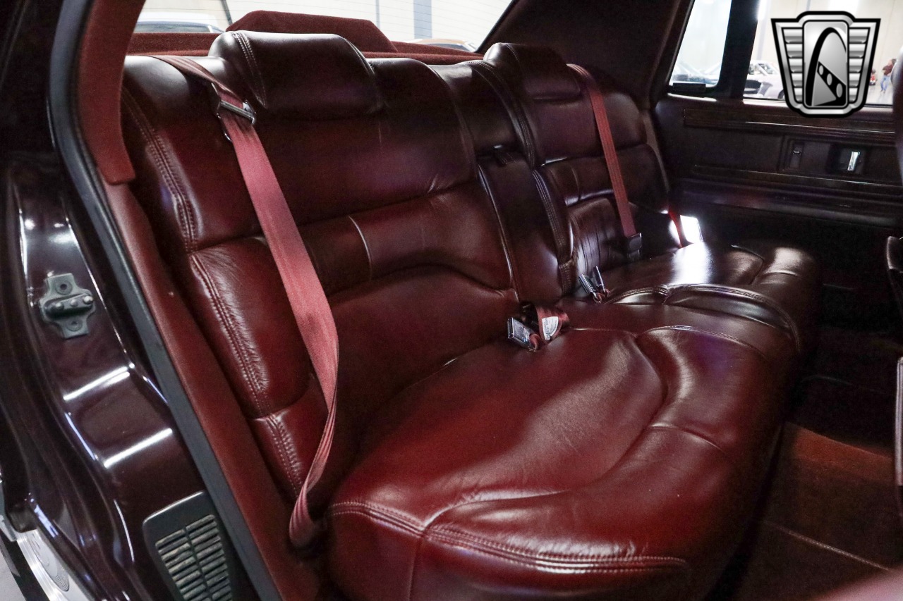 1996 Buick Roadmaster 24