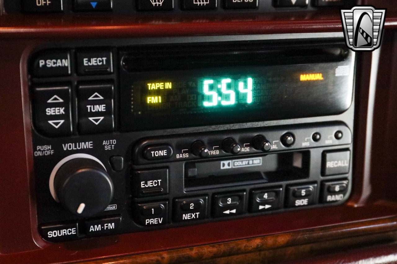 1996 Buick Roadmaster 23