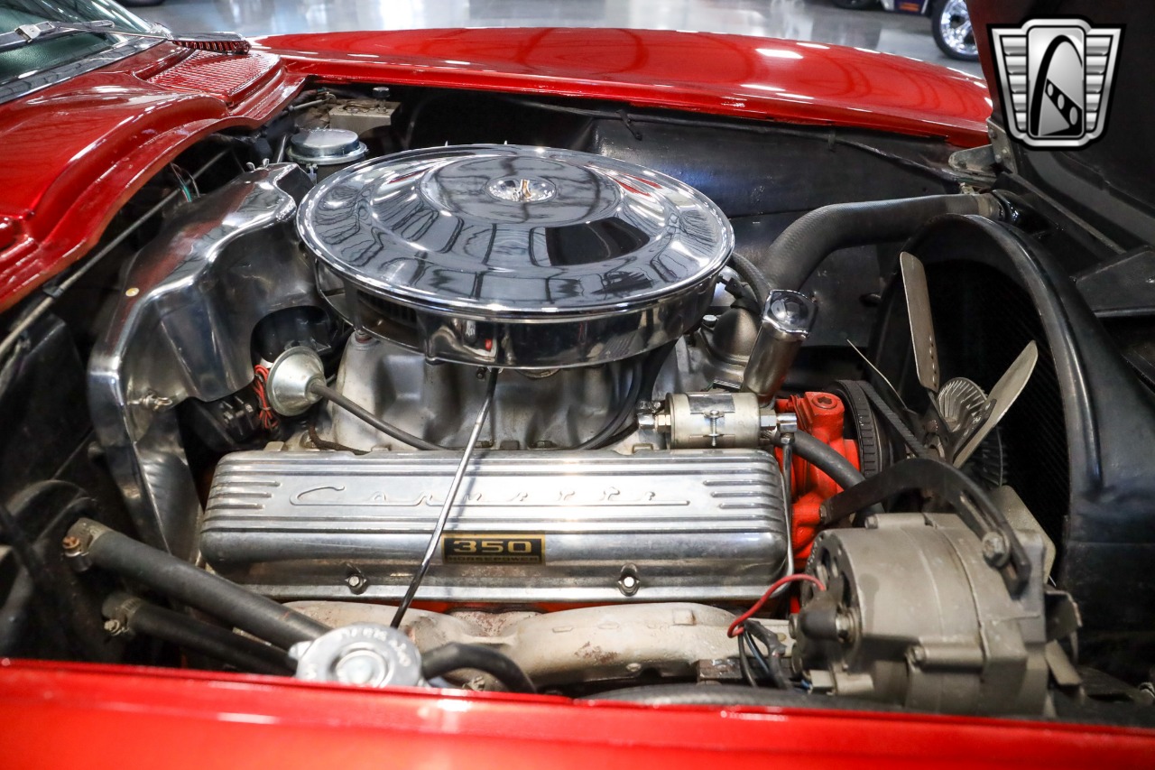 1965 Chevrolet Corvette 77