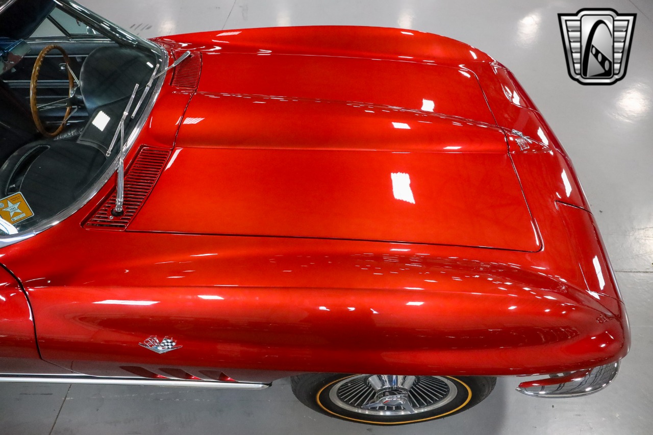 1965 Chevrolet Corvette 61