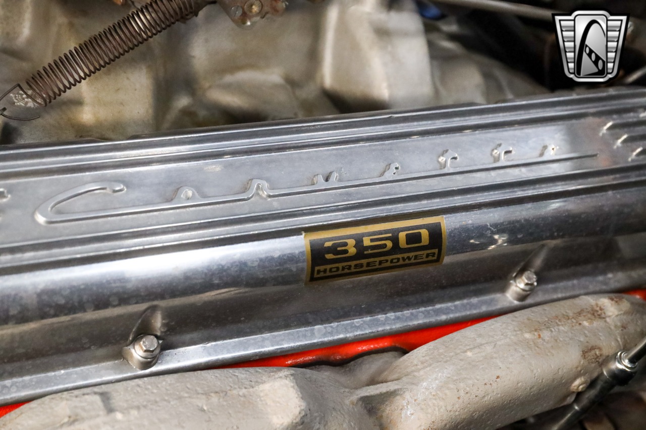 1965 Chevrolet Corvette 16