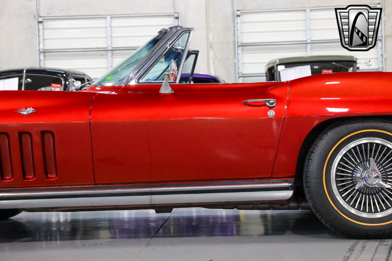 1965 Chevrolet Corvette 45