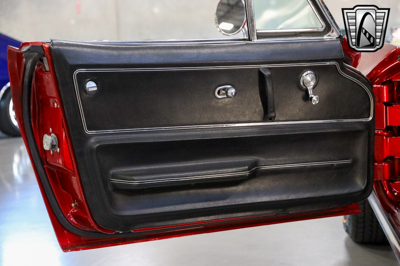 1965 Chevrolet Corvette 17