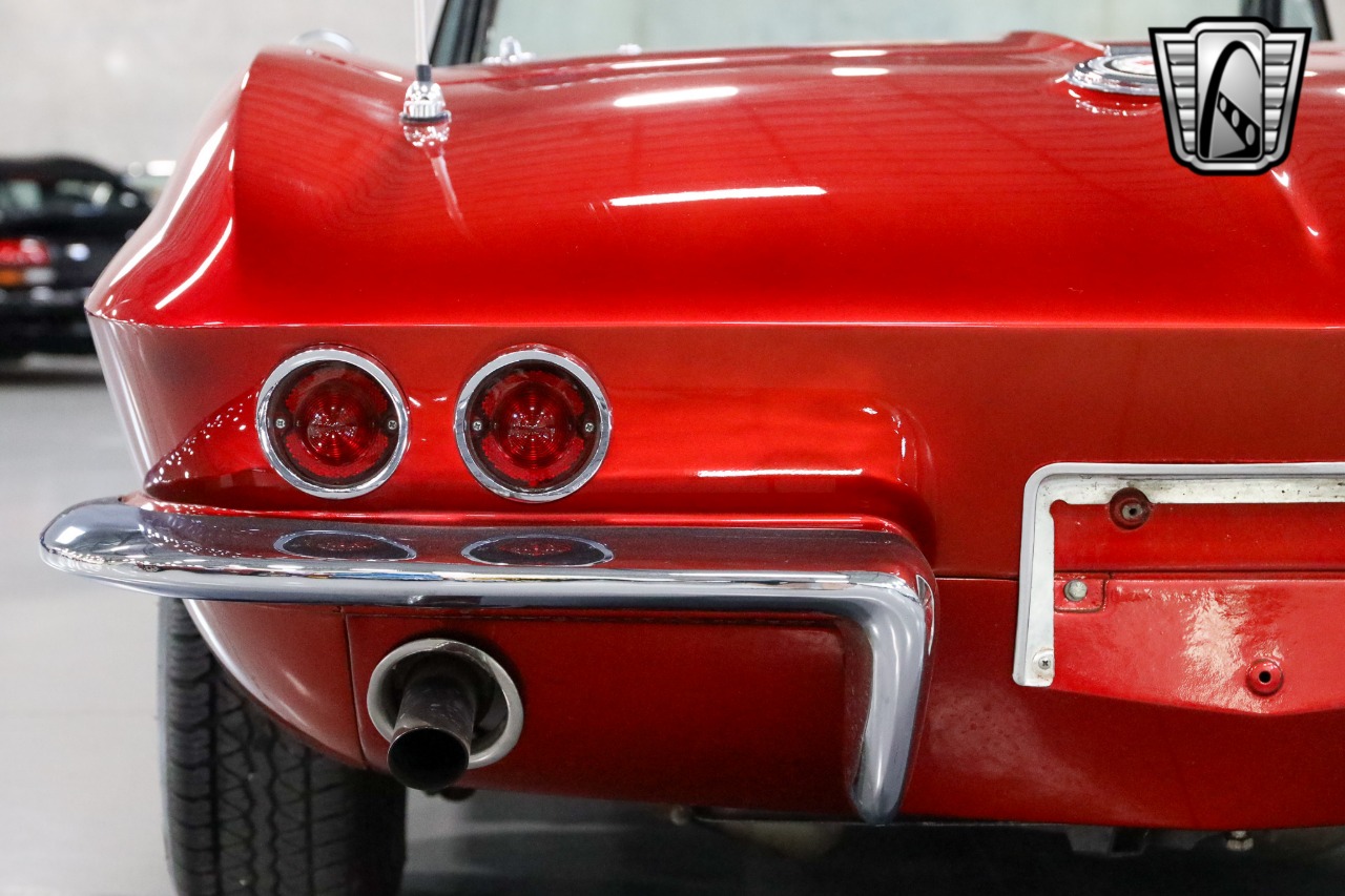 1965 Chevrolet Corvette 51