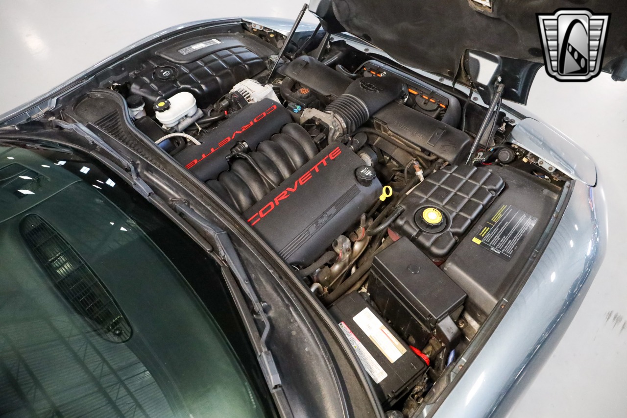 2003 Chevrolet Corvette 12