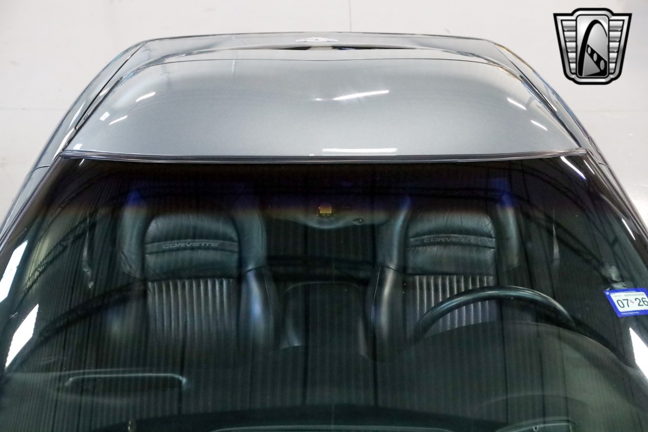 2003 Chevrolet Corvette 34