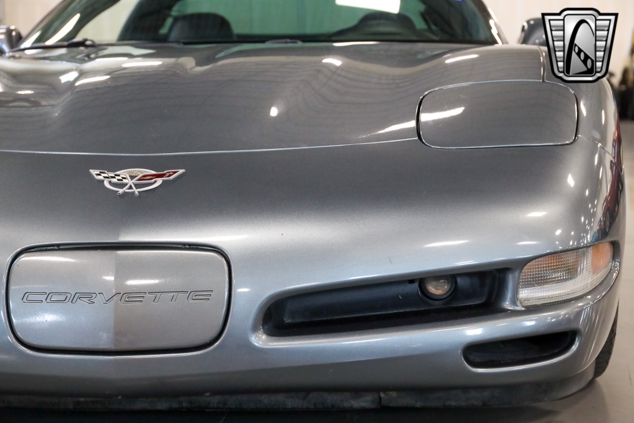 2003 Chevrolet Corvette 37